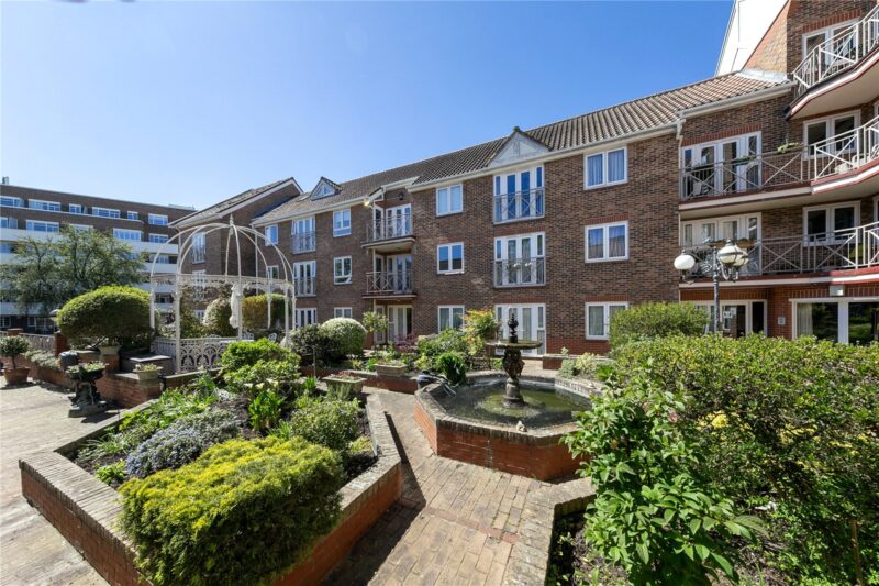 Sheen Road, Richmond, TW9 1AE - Antony Roberts