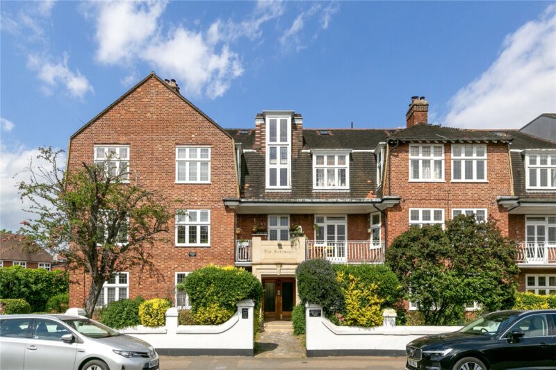 The Gateways, Park Lane, TW9 2RB - Antony Roberts