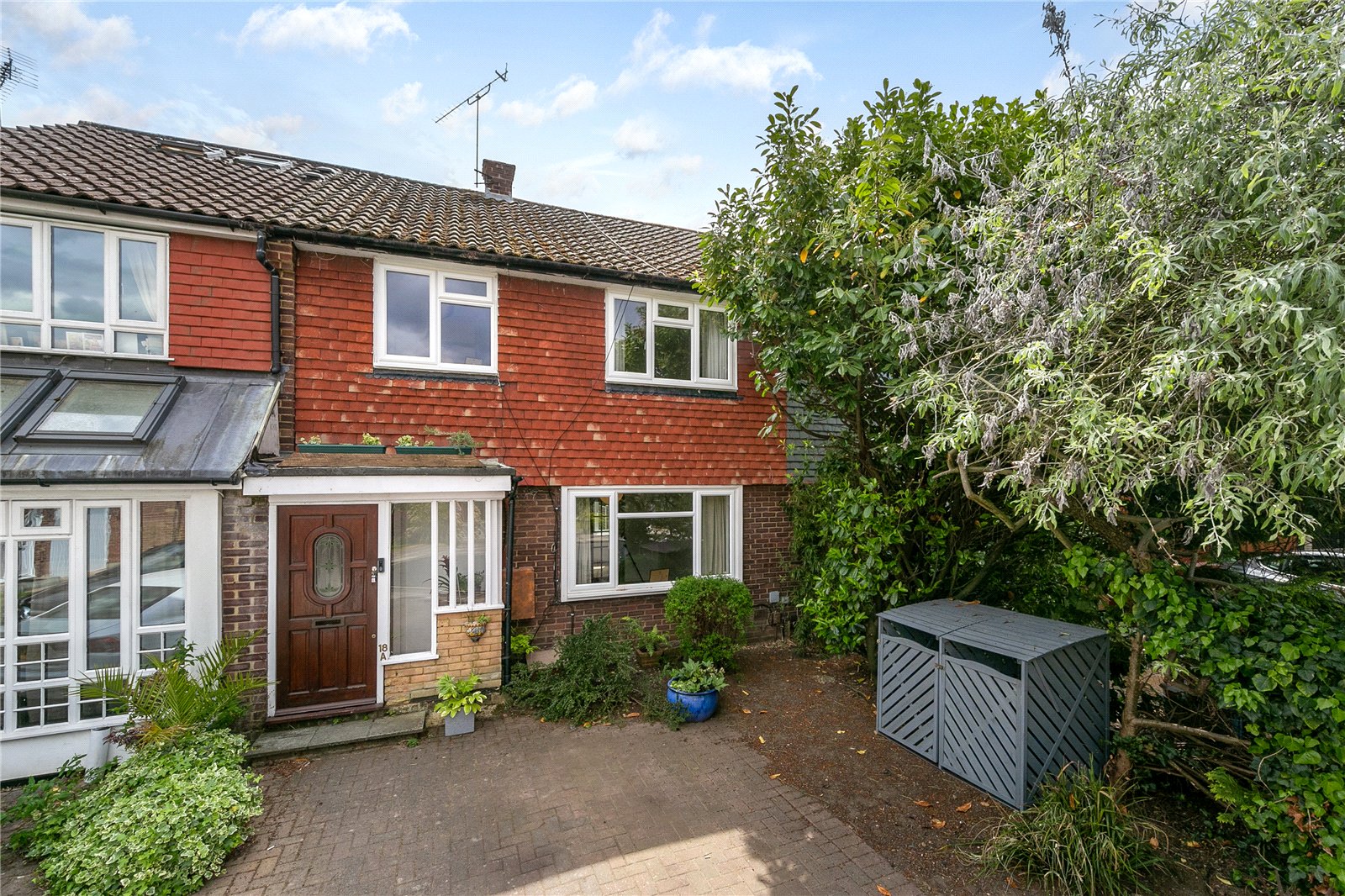 Vivienne Close, East Twickenham, TW1 2JX - Antony Roberts