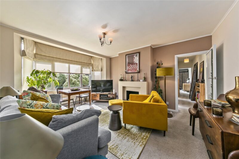 The Grove, St. Margarets Road, TW1 1RB - Antony Roberts