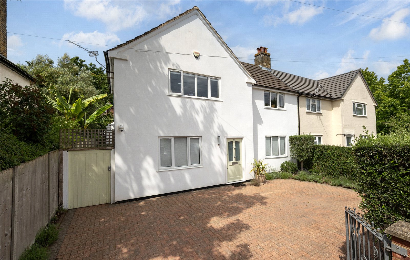 Gainsborough Road, Kew, TW9 2DZ - Antony Roberts