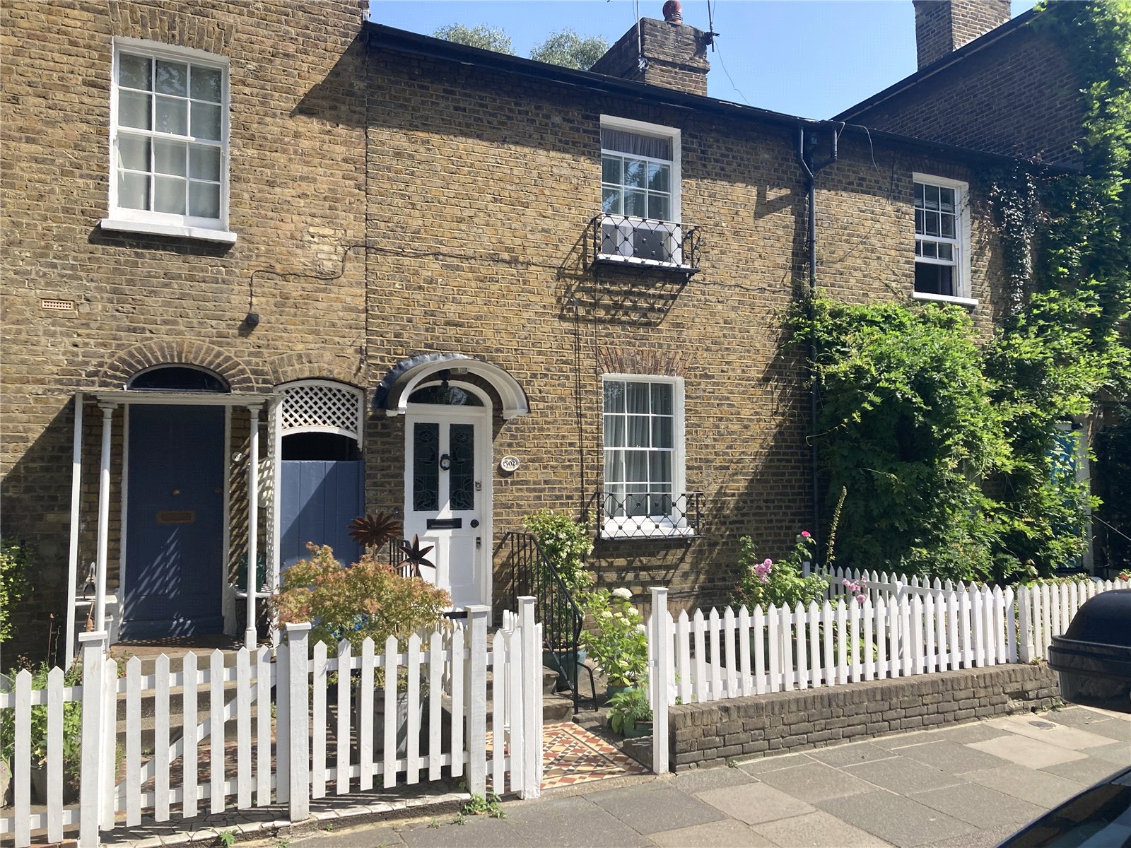 Kew Road, Kew, TW9 3DU - Antony Roberts