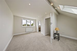  - Antony Roberts