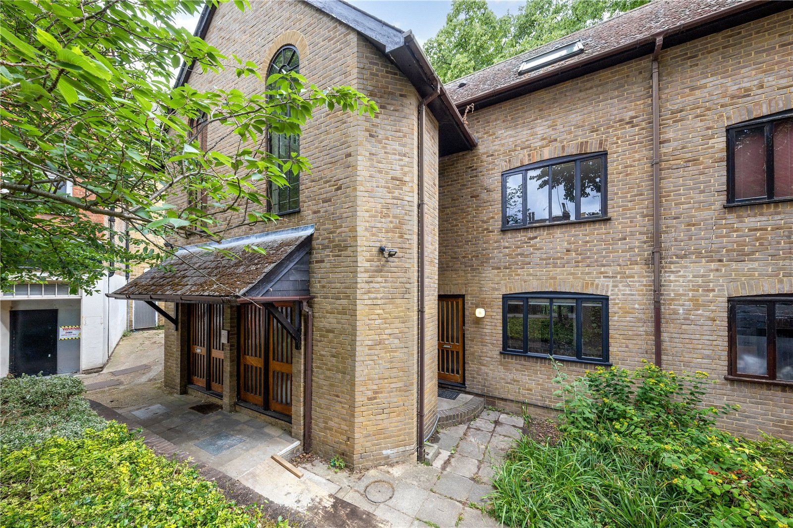 George House, 2A Victoria Place, TW9 1RU - Antony Roberts