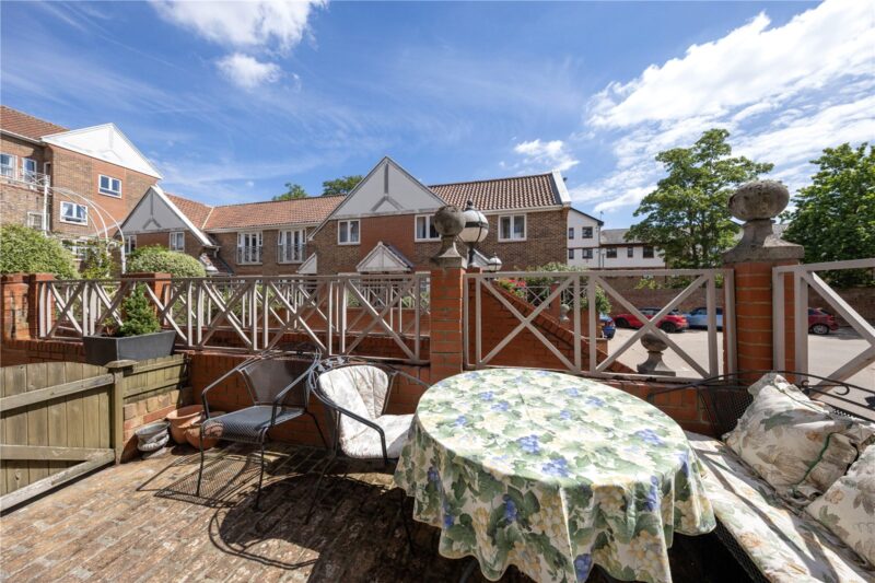 Sheen Road, Richmond, TW9 1AE - Antony Roberts