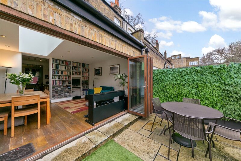 Kew Road, Richmond, TW9 2PQ - Antony Roberts