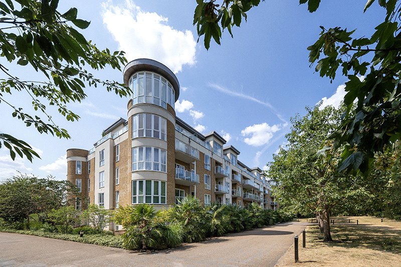 Melliss Avenue, Kew, TW9 4BY - Antony Roberts