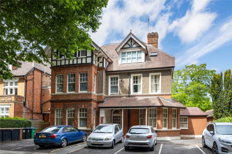 Riverdale Gardens, East Twickenham, TW1 2BX - Antony Roberts