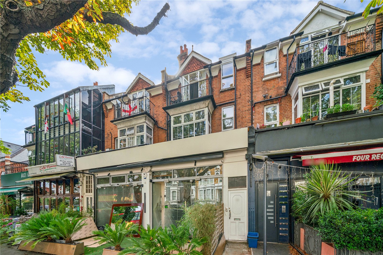 Kew Road, Richmond, TW9 2PQ - Antony Roberts