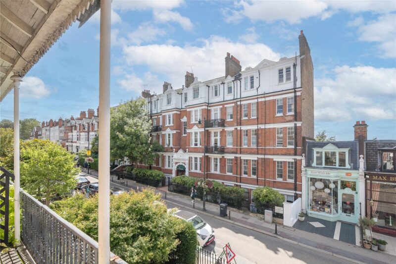 Richmond Hill, (First Floor Flat), TW10 6QX - Antony Roberts