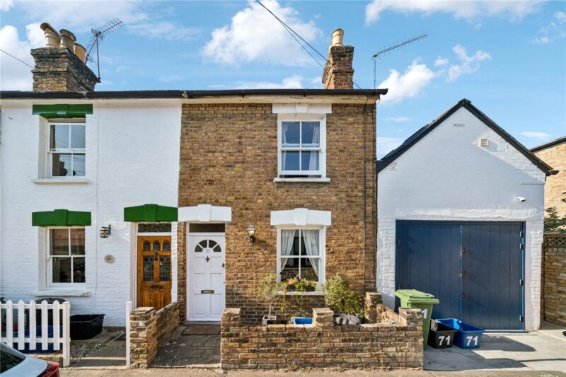 Connaught Road, Richmond, TW10 6DW - Antony Roberts