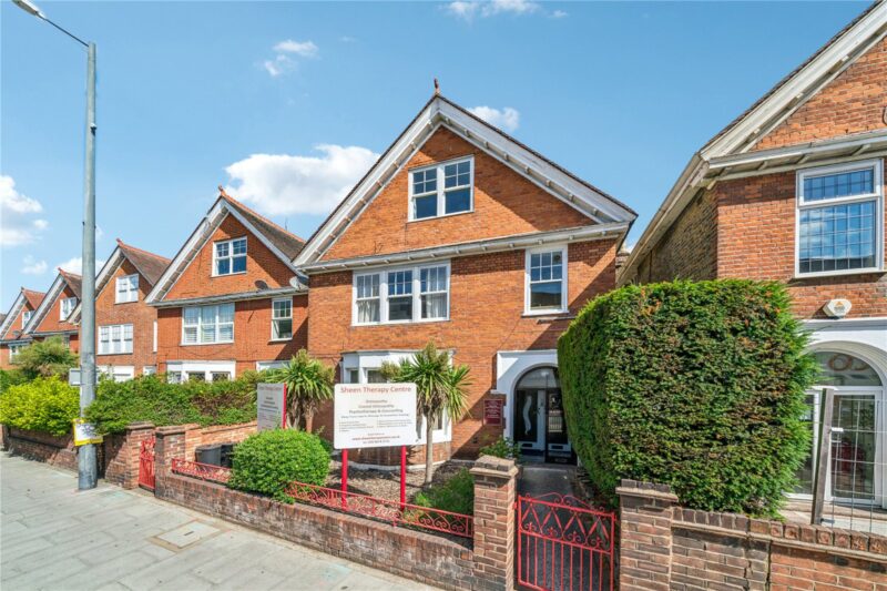 Upper Richmond Road West, East Sheen, SW14 7JR - Antony Roberts