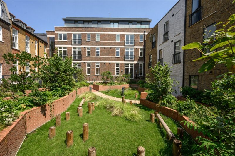 Kew Foot Road, Richmond, TW9 2AF - Antony Roberts
