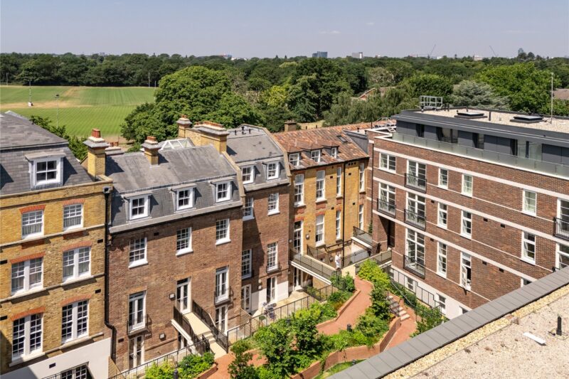 Kew Foot Road, Richmond, TW9 2AF - Antony Roberts