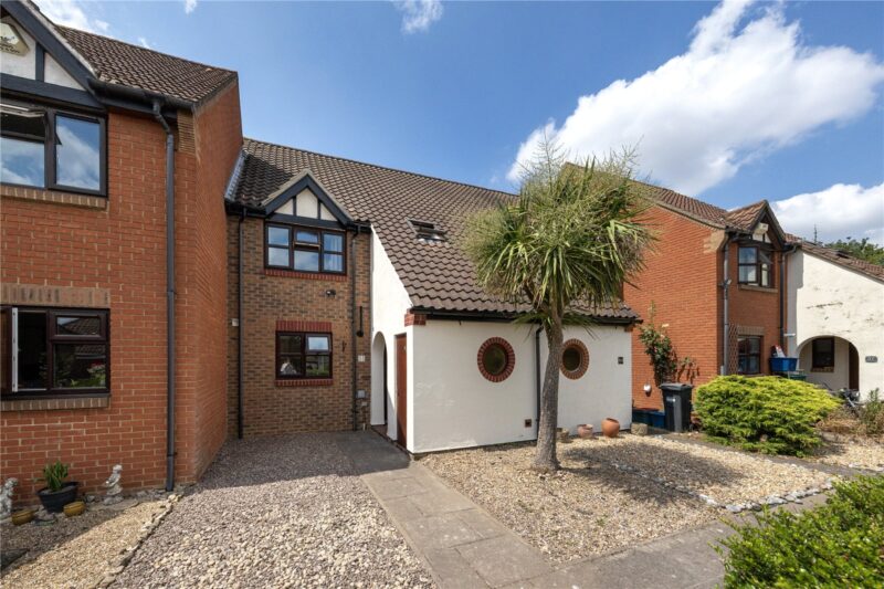 Beaumont Place, Isleworth, TW7 7LB - Antony Roberts