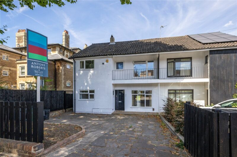Temple Sheen Road, East Sheen, SW14 7RR - Antony Roberts