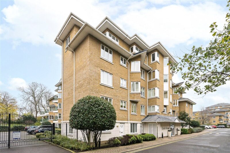 Strand Drive, Kew, TW9 4DZ - Antony Roberts
