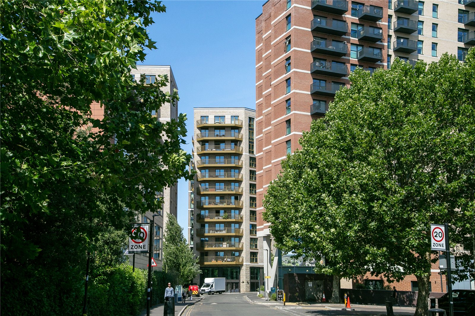Capital Interchange Way, Brentford, TW8 0SL - Antony Roberts