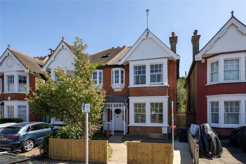 Leyborne Park, Kew, TW9 3HA - Antony Roberts