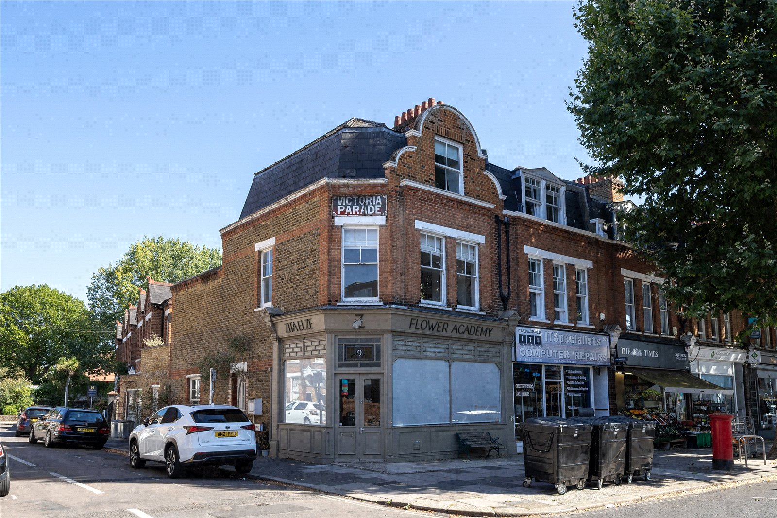Sandycombe Road, Kew, TW9 3LU - Antony Roberts