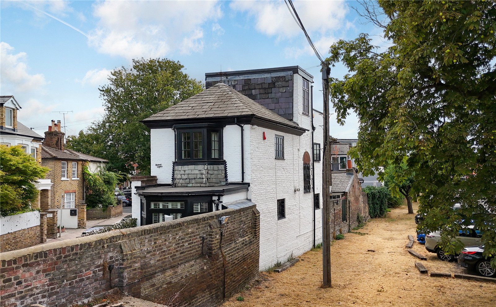 Kew Foot Road, Richmond, TW9 2SS - Antony Roberts