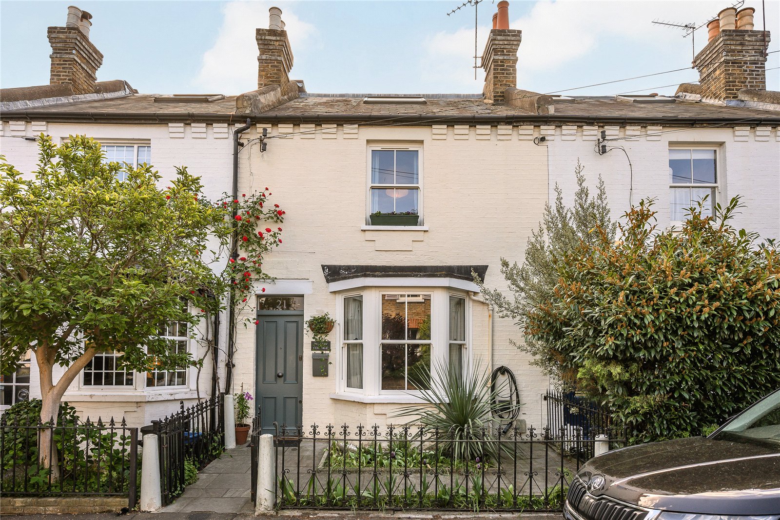New Road, Richmond, TW10 7HZ - Antony Roberts