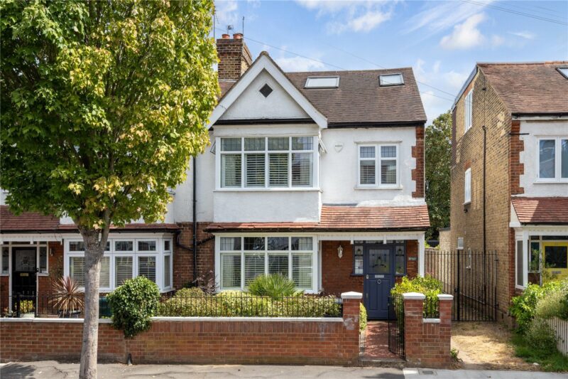 Tennyson Avenue, Twickenham, TW1 4QX - Antony Roberts