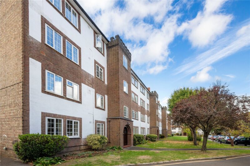 Kew Road, Kew, TW9 3EA - Antony Roberts
