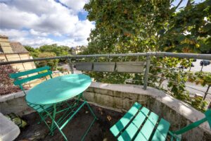  - Antony Roberts