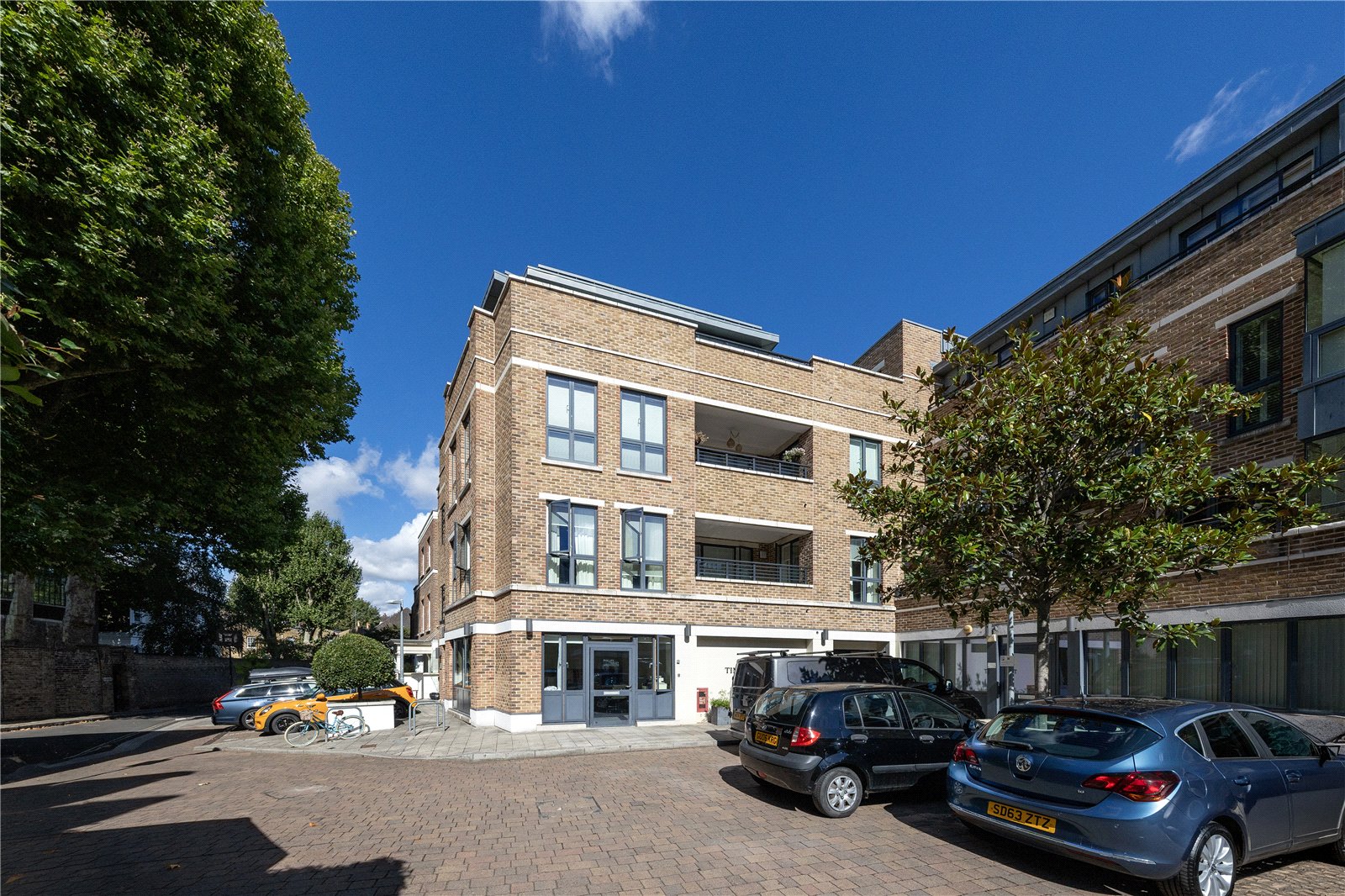 Retreat Road, Richmond, TW9 1AF - Antony Roberts