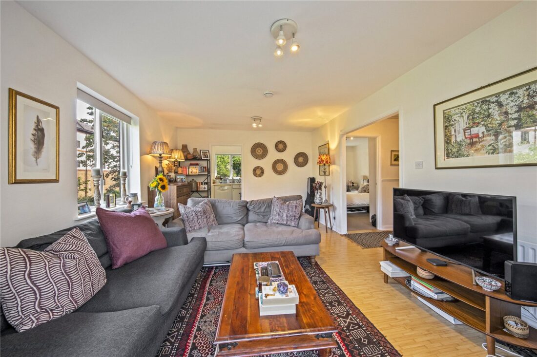  - Antony Roberts