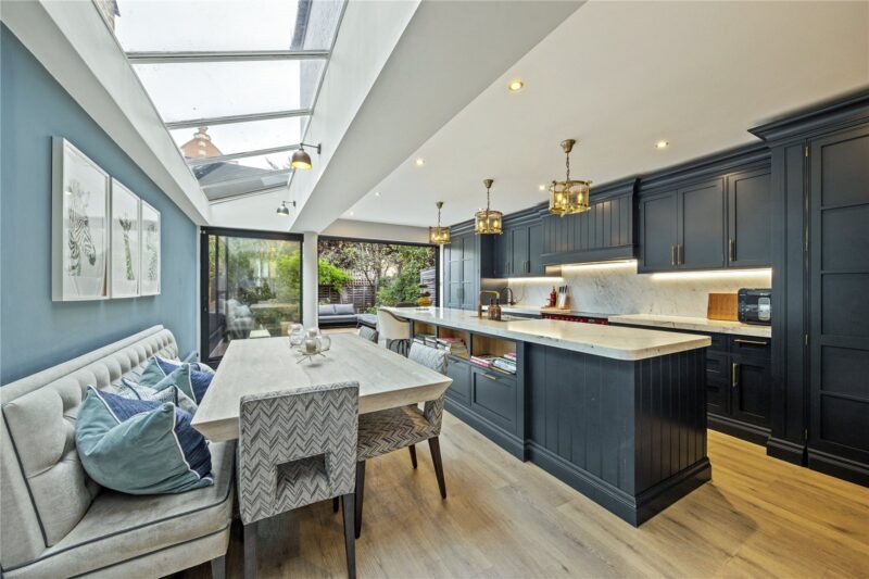 Selwyn Avenue, Richmond, TW9 2HB - Antony Roberts