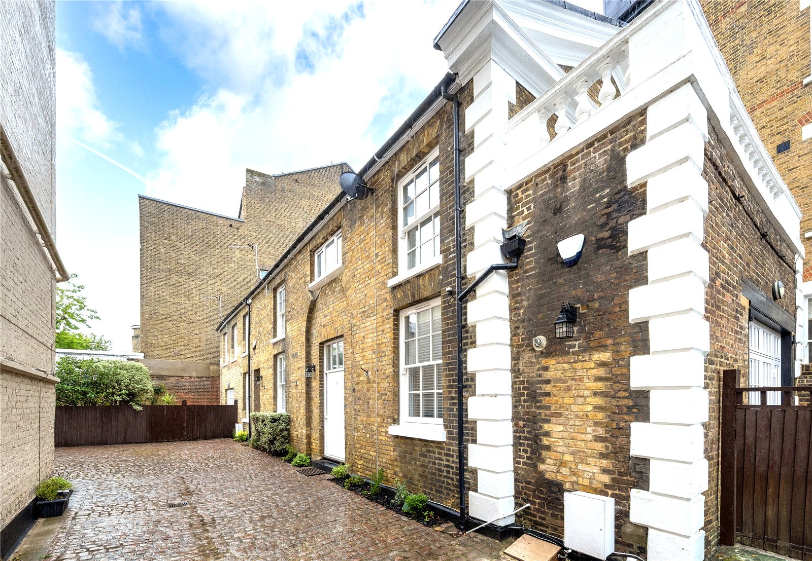 Friars Stile Road, Richmond, TW10 6NE - Antony Roberts